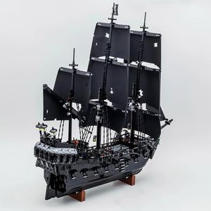 캐리비안의 해적 선박 복수 전함 MOC 블랙 펄 범선 블록 조립 장난감 생일 선물 성인 장난감