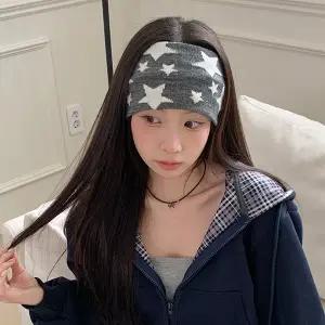 [수앤수]주나 스타 패턴 니트 헤어밴드 (26HB006)
