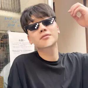 DOMOA 픽셀 선글라스