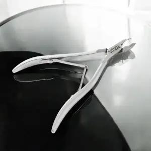 [셀러허브]엘리스 4mm 손톱 관리 정리 큐티클 제거 네일 니퍼 (S45898394)