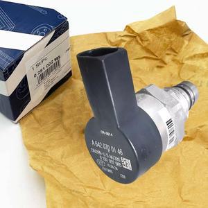 0281002985 A 6420700146 메르세데스 호환-벤츠 호환 C-Klasse CLS Sprinter S204 W212 V222 용  레일 압