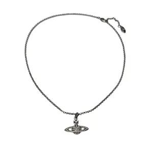 비비안 웨스트우드 미니 바스 릴리프 펜던트 실버 6302008602P116