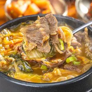 푸짐하고 진한 소고기 국밥 얼큰 장터국밥 밀키트 (650g x 5팩)