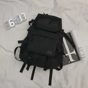 남녀공용 백팩 캐주얼 가방 수납력 배낭 옥스퍼드