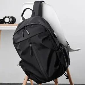 생활방수 백팩 가벼운 등산가방 출장 여행용 남성가방_24533387