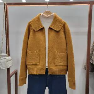 [모다아울렛][무자크]카라넥집업니트가디건MP8CKC13_GN