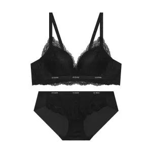 매장정품 게스 GUESS UNDERWEAR 볼륨 메이커 레이스 노와이어 브라팬티세트 - 블랙 OEWRP481BK 335422