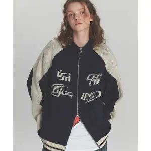 꼼파뇨 CPGN STUDIO 2-WAY 커브드 블록 니트 집업 네이비 CP24B05 355453