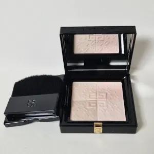 (백화점상품) 지방시 뷰티 프리즘 리브로 프레스드 파우더 7g 팩트파우더 리미티드에디션