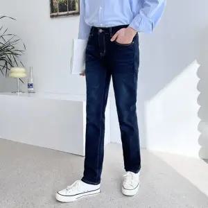 블레오 남자 빅사이즈 스판 슬림 일자 진청 청바지 DM260129137