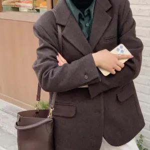 니즌 오버핏 싱글 울 자켓 봄 여성 데일리룩 하객룩 출근룩