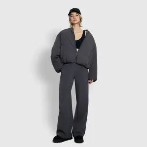 JAJU 여 라이트 다운필 루즈핏 봄버 자켓 (CHARCOAL/ BLACK) 650028