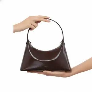 STAND OIL Plump bag · 플럼백