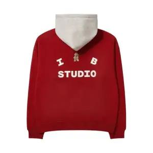 IAB Studio 24 Christmas Hoodie Burgundy Oatmeal 아이앱 스튜디오 24 크리스마스 후드 버건디 오트밀