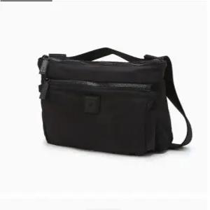 [AK분당점] [닥스핸드백] [미니크로스백][AWAY][어웨이]블랙 초경량 DBBA6EG10BK