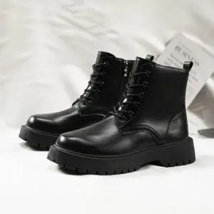 [옷자락]남자 가을 겨울 레더 워커 보온성 좋은 튼튼한 아웃솔 부츠