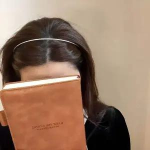 [셀러에이드](쓰러담아) 테니스 큐빅 헤어밴드 슬림 편한 머리띠