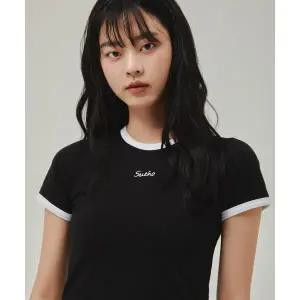 수에뇨스튜디오 레터링 자수 컬러 블록 크롭 티셔츠(블랙) 1970760