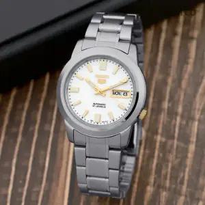 세이코5 SNKK07K1 오토매틱 데이데이트 아날로그 클래식 남자 메탈 시계 d