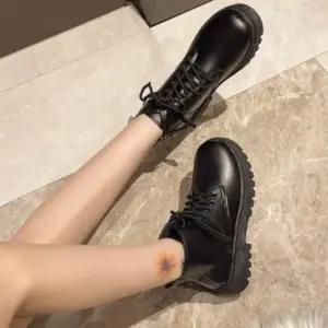 |CCS7DB7|여성용 일상 캐주얼 통굽 빅사이즈 레이스업 앵클 부츠
