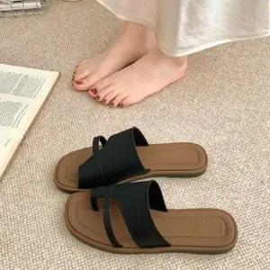 CCS7DBE여성 모던 일상 크로스 스트랩 슬리퍼