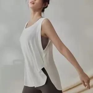 여성 싱글렛 민소매 러닝 나시 육상 조깅복 요가 런닝 머슬 헬스복 나시티 상의 러닝복