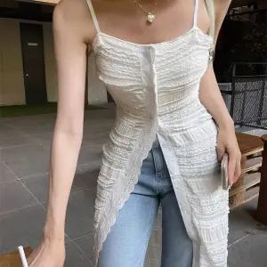 로브 레이어드 롱 뷔스티에 펀칭 휴양지 사진 색상 S