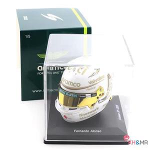 새로운 스톡 스파크 1:5 F1 2025 헬멧 시리즈 노리스 Mcl39 시뮬레이션 레진 미니어처 모델 맞춤형 장난감