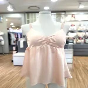 [에블린] 에블린 새틴케미 파자마 상의 EBWRE2414M