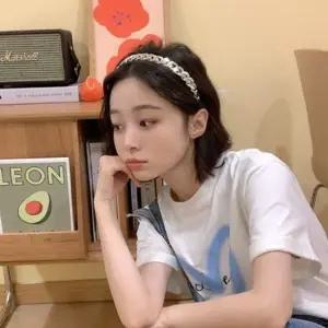 여학생 패션 실버 꼬임 라인 메탈 머리띠 헤어 밴드 메탈머리띠 여자머리띠 메탈헤어밴드