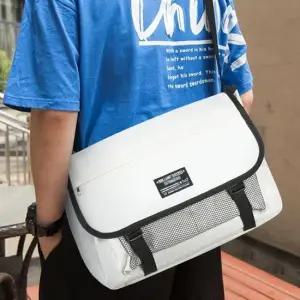 인라인 패션잡화 남성 캐주얼 다용도백 허리쌕 토트백 운동 캐주얼 메고들고 메신저