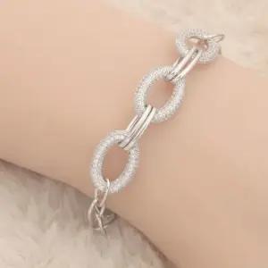 국내제조) 손목이 이뻐보이는 실버 은팔찌 은팔찌 여성악세사리 불교팔찌