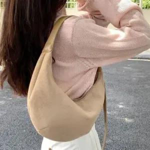 여성 반달모양 스웨이드 숄더백 가을 페미닌 가방 3색