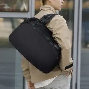 남자 캐주얼 데이트 룩 숄더 토트 백 세미 정장 코디 남자가방여자가방