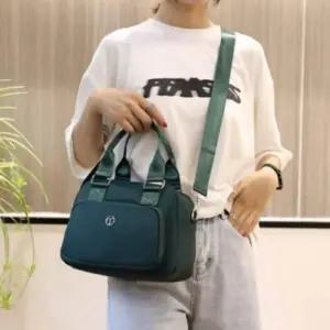 여성 라운드 나들이백 중년 가방 크로스백 캐주얼한