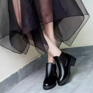 여성부츠 마틴부츠 부츠 앵클부츠 숏부츠 앵클 통굽 따뜻한 숏부츠 여성용 방한 겨울