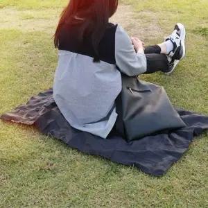 ( )포켓 접이식 돗자리 생활방수 야외 축제 데이트 매트