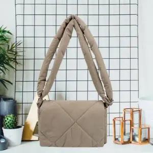 누빔 스타일 데일리 캐주얼 크로스백 패딩 겨