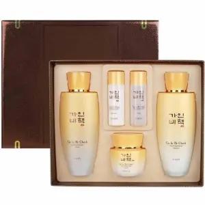 수분 탄력 영양 채워주는 보습한방 링클케어 3종 세트