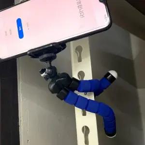 침대핸드폰 삼각 휴대폰 스마트폰 자바라 문어발 거치대