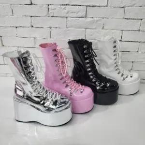 여성 스트릿 레이스업 유광 4컬러 메탈 여성신발 워커부츠 통굽워커부츠