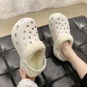 여자 여성 방한 샌들 겨울 샌들 슬리퍼 따뜻 방한 기모 겨울 털신 윈터 샌들 슬리