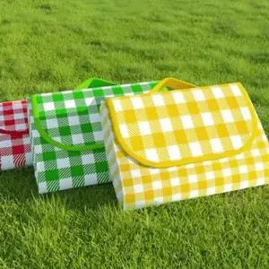 대형 피크닉 매트 8인용 방수 접이식 휴대용 야외 돗자리_24541549