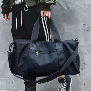 스포츠가방 크로스백 보스턴가방 밴딩끈 여행보조백 여행용백팩 여행보스턴백