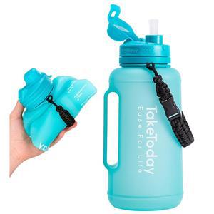 오늘 빨대가 포함된 68온스 접이식 물병, 동기 부여 시간 마커가 반 갤런 체육관, 스포츠, 야외용 파라코드 손잡이가 있는 대형 재사용 가능한 실리콘 물병을 살펴보세요