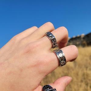 [노블른] 써지컬스틸 블랙 해골 스핀 돌아가는 반지