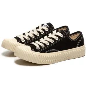 엑셀시오르 볼트로우 카본 블랙 스니커즈 남녀공용