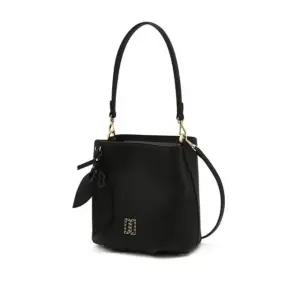 [갤러리아] DCBA6E332BK 닥스 블랙 DD로고 소가죽 숄더백