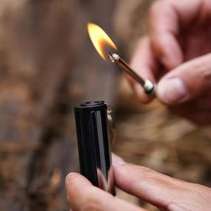 호환 야외 방수 휴대용 라이터 불멸의 불 스타터 성냥 스틱 캠핑 라이터 방수 금속 야외 생존 도구