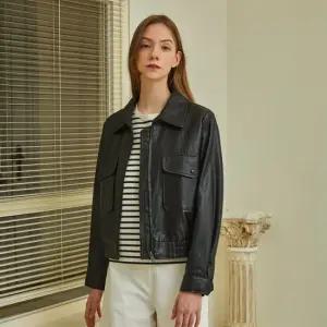 [유로컬렉션] [택가 149,000원] 로안 페이크 레더 블루종 자켓